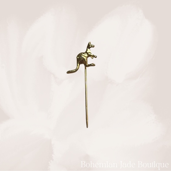 Vintage Gold Kangaroo Hat Pin Brooch Tie Pin - Picture 4 of 4